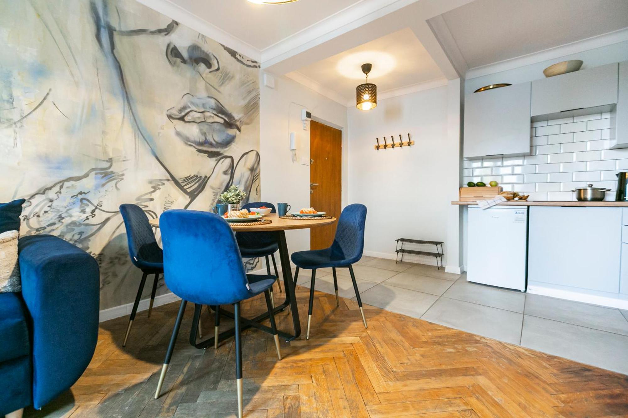 Nowogrodzka 78 - Apartament Dla 4 Osob - 200M Od Szpitala Klinicznego Na Lindleya - 1Km Do Dworca Centralnego - Wifi - Smart Tv 45 Cali Varsavia Esterno foto